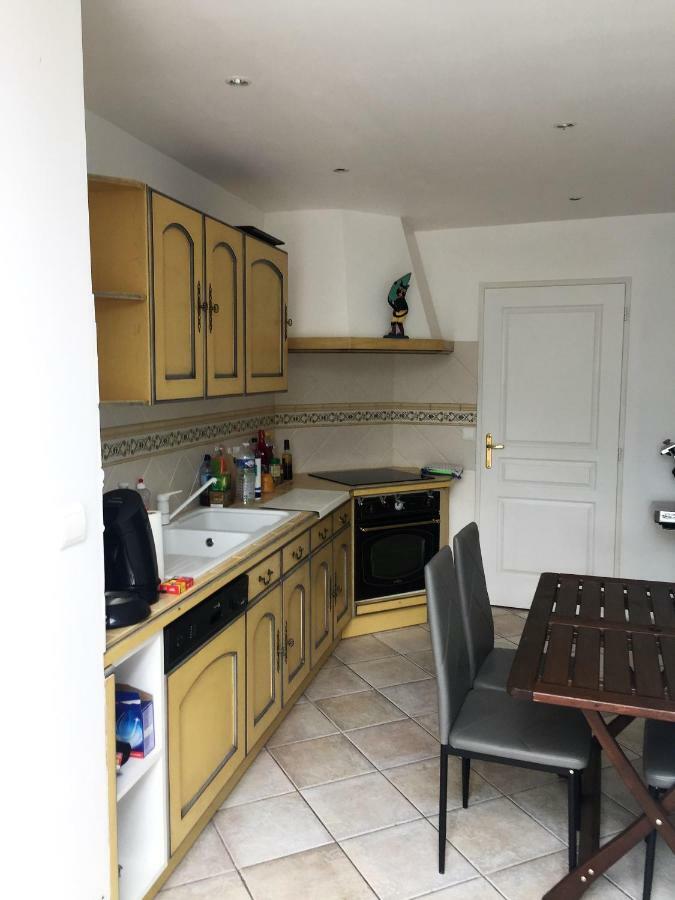 Au Pied De La Roche Appartement Buitenkant foto